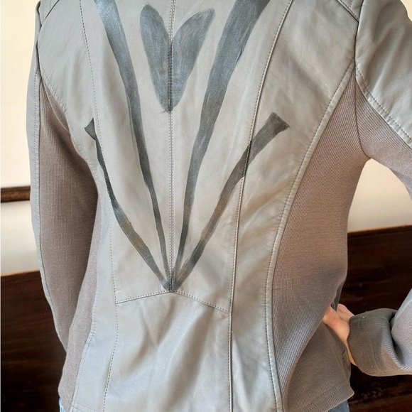 Hand painted pleather Moto jacket - Picture 2 of 3